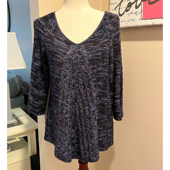 Studio Works Sweaters - Studio Works 3/4 Sleeve V-Neck Sweater.